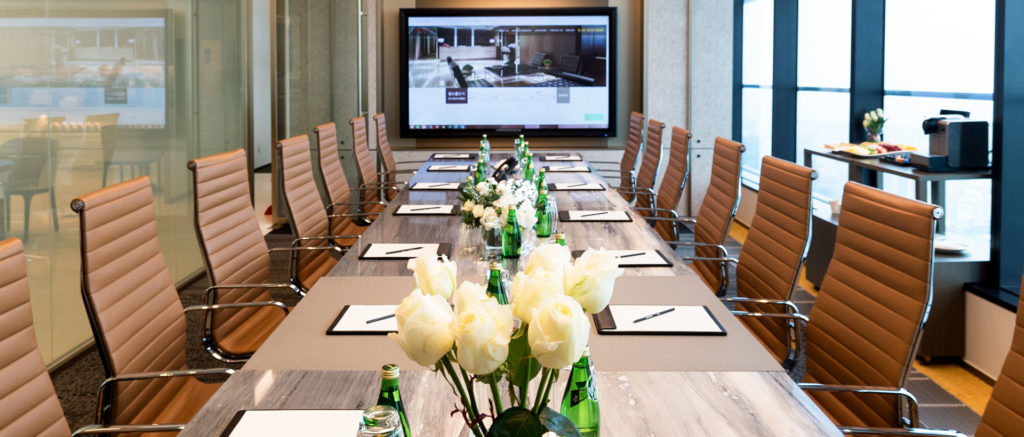 5 Factors to Consider Before Selecting Your Office Space