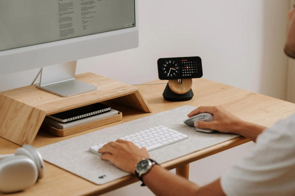Private Offices: Why a Dedicated Room Beats Working from a Noisy Café