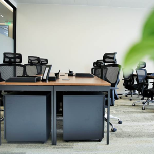 Coworking (Chỗ Làm Việc Cố Định)