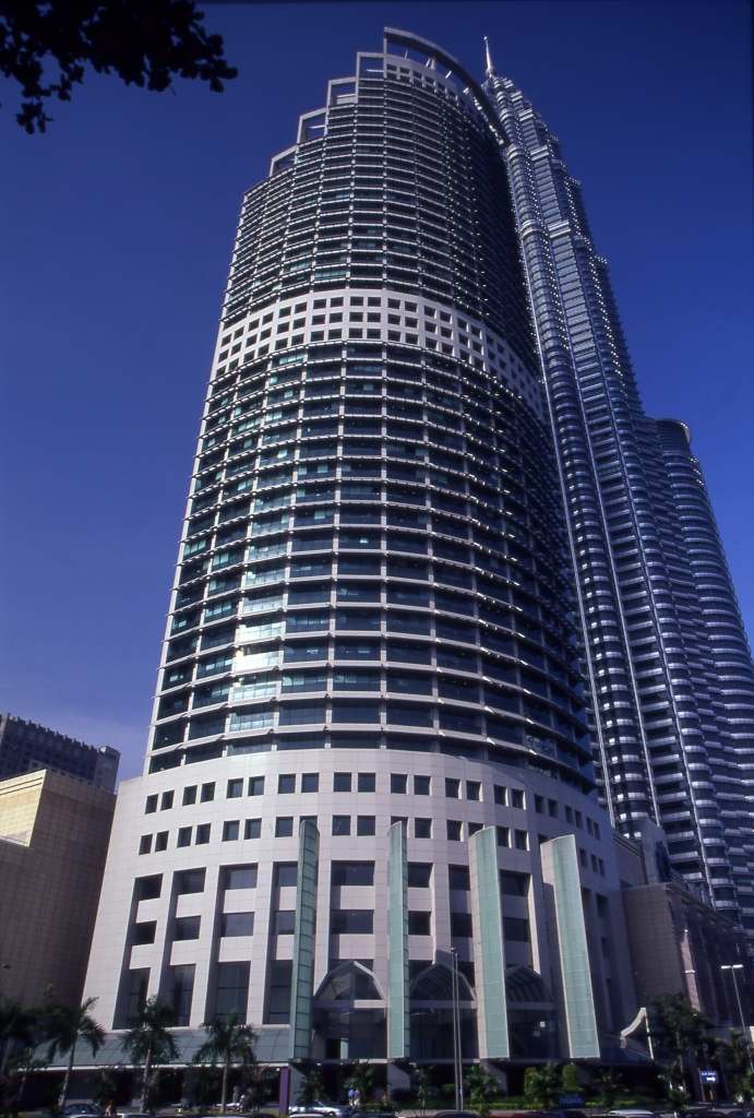 Menara Maxis 26th